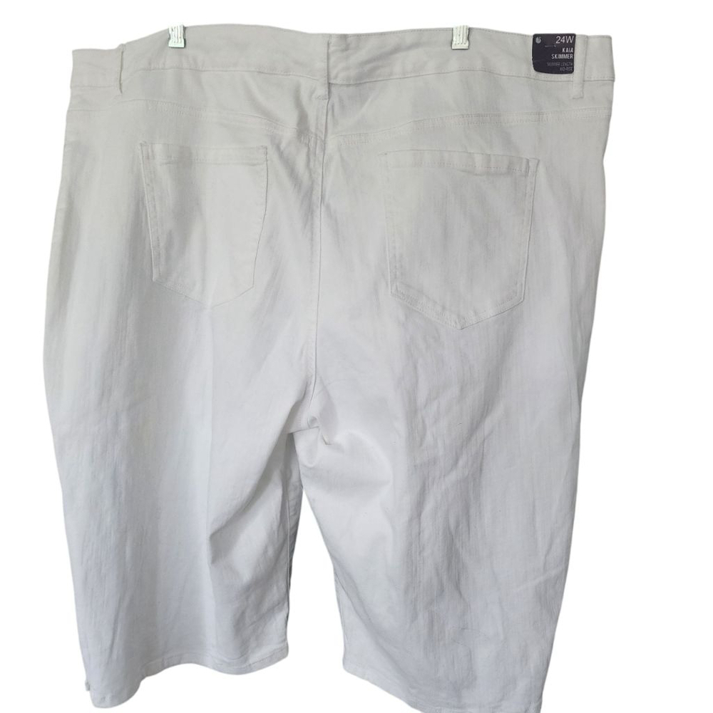 Gloria Vanderbilt White Skimmer Shorts Size 24W, New.with Tags - Picture 3 of 6